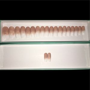 20 Pc. Custom press on Nails